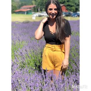 Meet your Posher, Sabrina